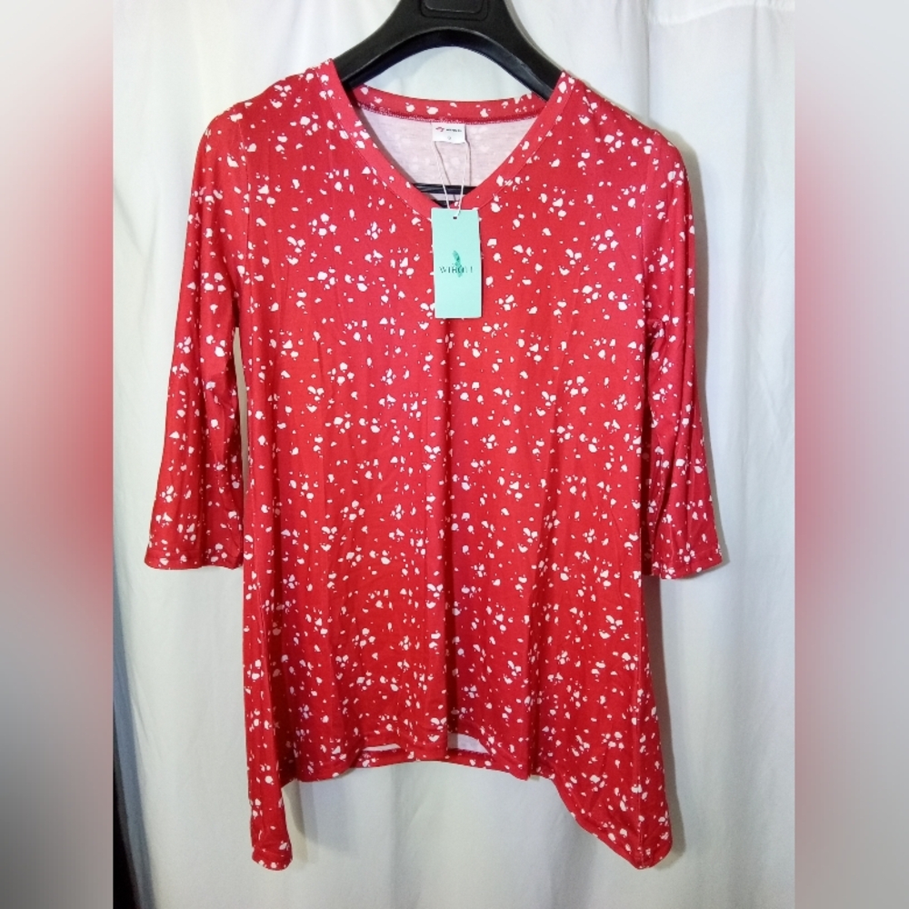 NWT Asymmetrical Flowy VNeck 3/4 Flare Sleeve Stretch Breathable Blouse Shirt
